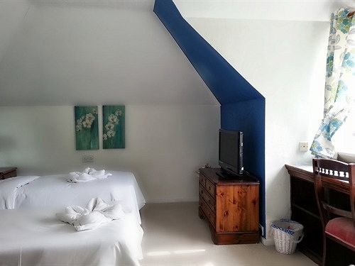 Claygate Rosemead Guest House מראה חיצוני תמונה