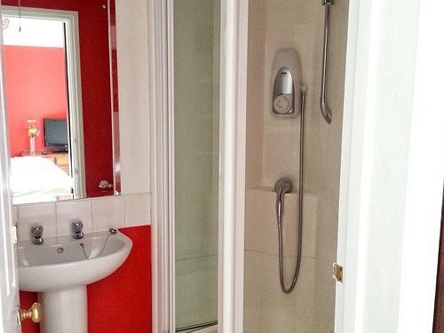Claygate Rosemead Guest House מראה חיצוני תמונה